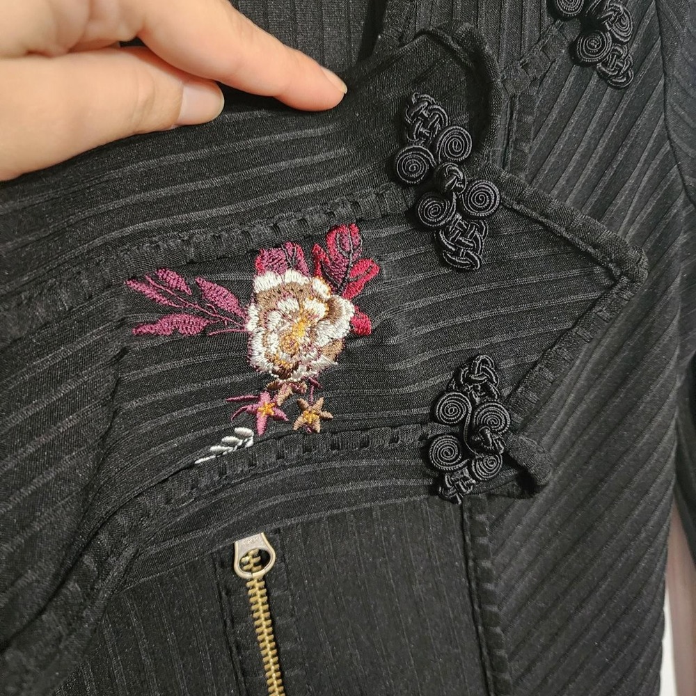 Black Vintage Gothic Zip Up Jacket - Picture 4 of 6